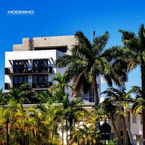 Moderno Residences by Bay Breeze Miami Beach Florida — Property