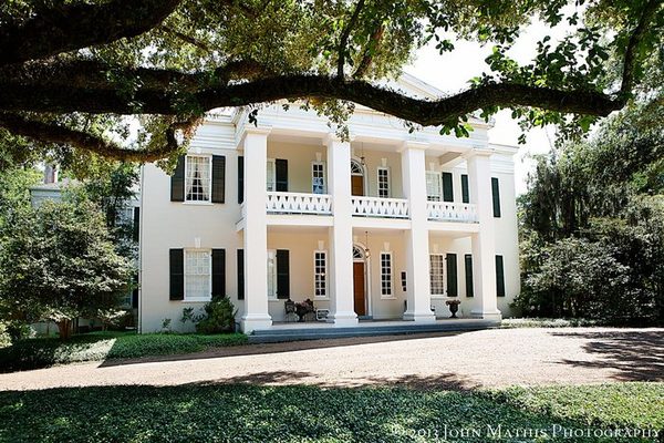 Monmouth Historic Inn Natchez Mississippi — Property