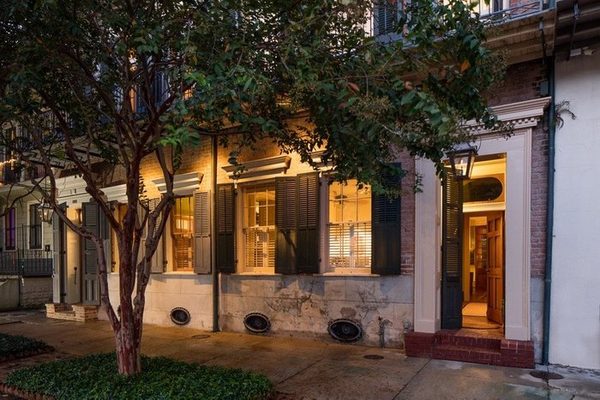 Monrose Row Bed Breakfast — Property