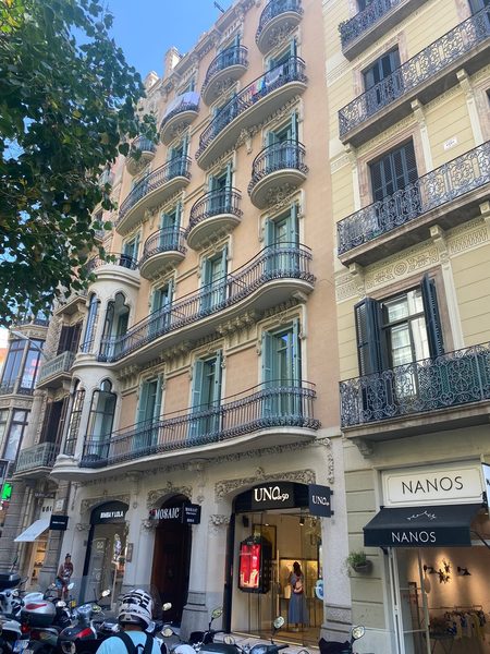Mosaic By Ona Barcelona Catalonia — Property