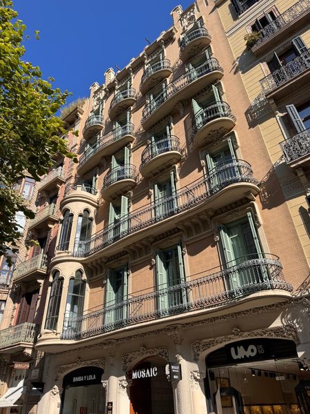 Mosaic By Ona Barcelona Catalonia — Property