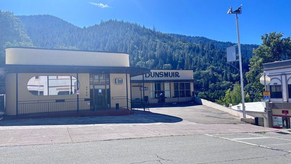 Mossbrae Hotel — Property