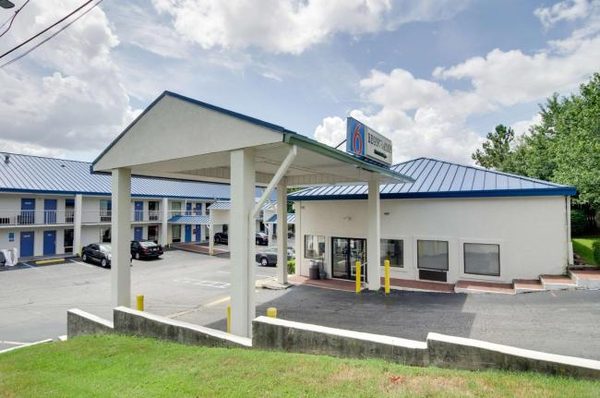 Motel 6 Atlanta Chamblee Tucker — Property
