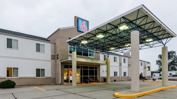 Motel 6 Kewanee IL Kewanee Illinois — Property