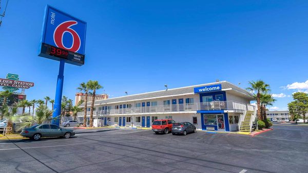 Motel 6 Las Vegas Nevada — Property