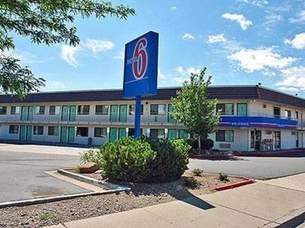 Motel 6 Reno Livestock Events Center Reno Nevada — Property