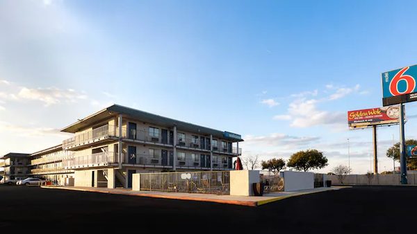 Motel 6 San Antonio TX West SeaWorld — Property
