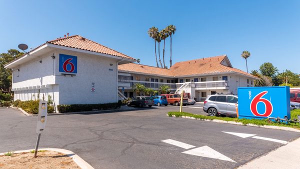 Motel 6 Ventura Downtown — Property
