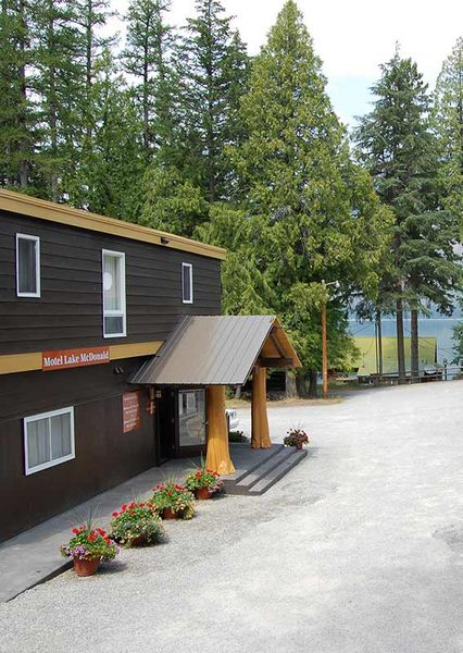 Motel Lake McDonald — Property