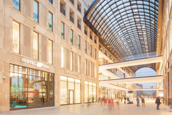Motel One Berlin Potsdamer Platz — Property