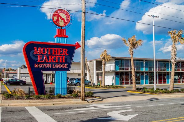 Mother Earth Motor Lodge — Property