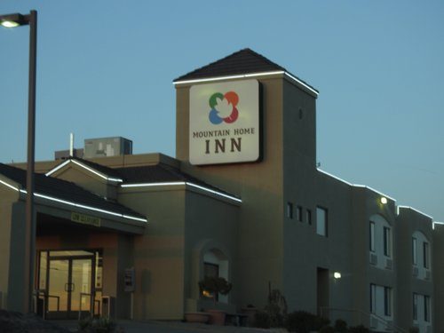 Mountain Home Inn — Property