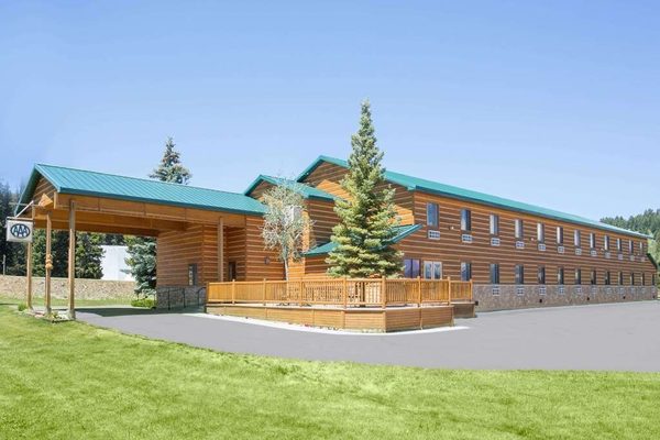 Mountain Vista Hotel — Property