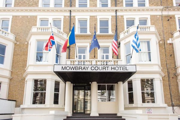 Mowbray Court Hotel — Property