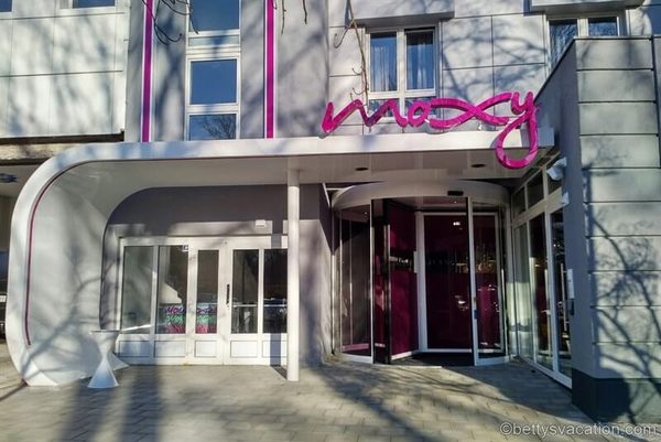Moxy Berlin Humboldthain Park — Property
