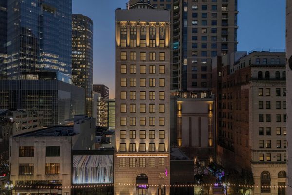 Moxy Houston Downtown — Property