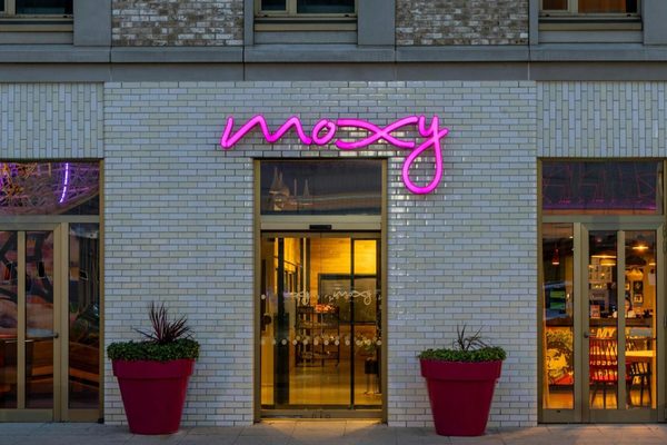 Moxy London Excel — Property