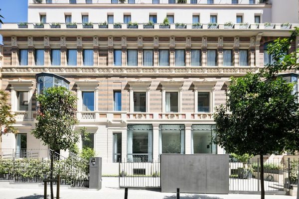 Murmuri Residence Mercader Barcelona Catalonia — Property