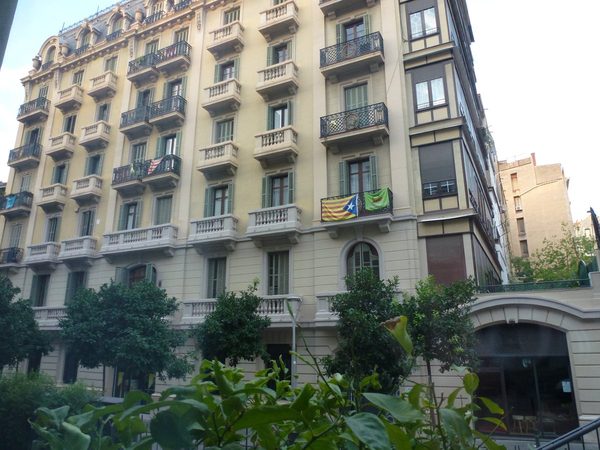 Murmuri Residence Mercader Barcelona Catalonia — Property