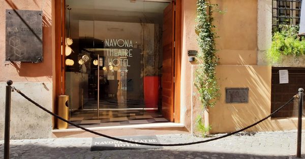 Navona Theatre Hotel — Property