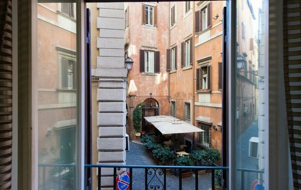 Navona Theatre Hotel — Property