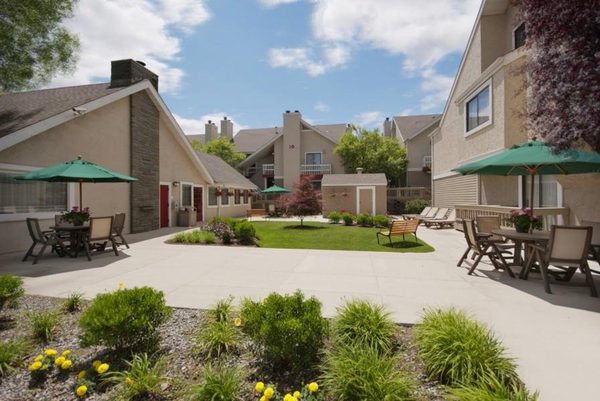 New Haven Village Suites — Property