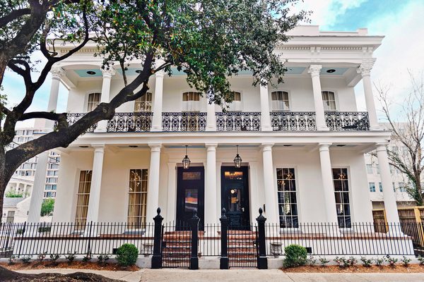 New Orleans Inn — Property