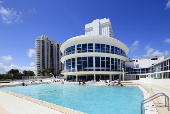 New Point Miami Beach Apartments Miami Beach Florida — Property