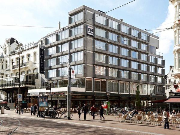 NH Amsterdam Caransa — Property