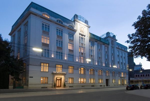 NH Wien Belvedere — Property