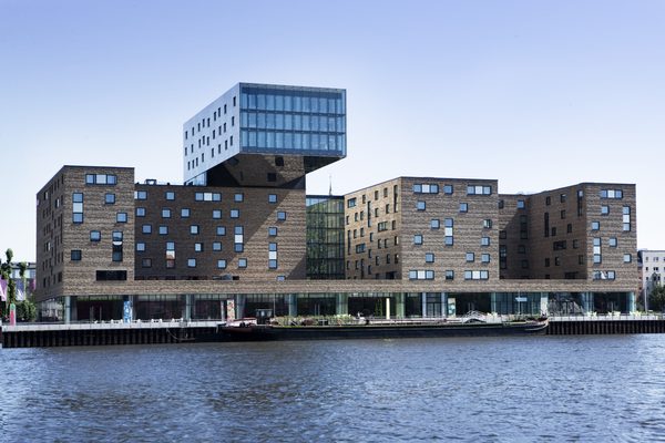Nhow Berlin — Property