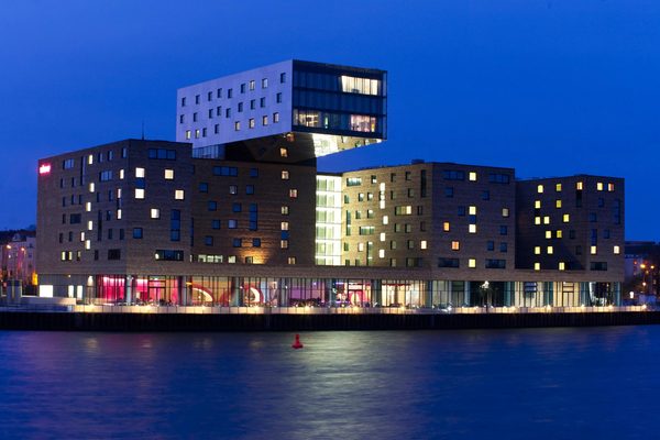 Nhow Berlin — Property