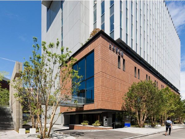 Nippon Seinenkan Hotel — Property