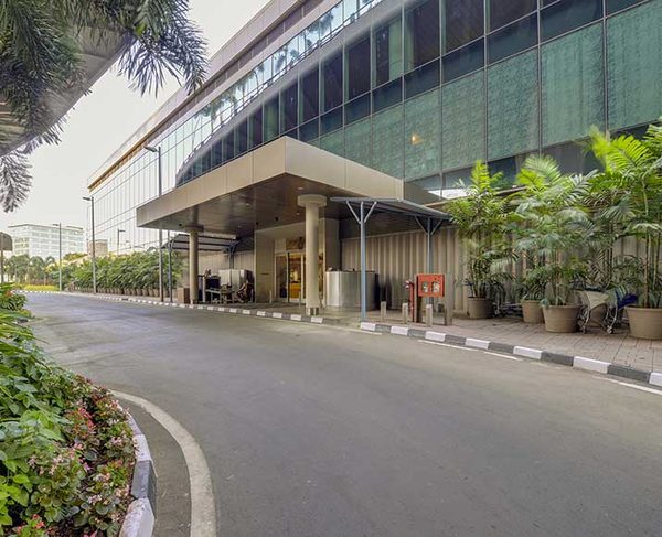 Niranta Airport Transit Hotel Lounge Mumbai Maharashtra — Property