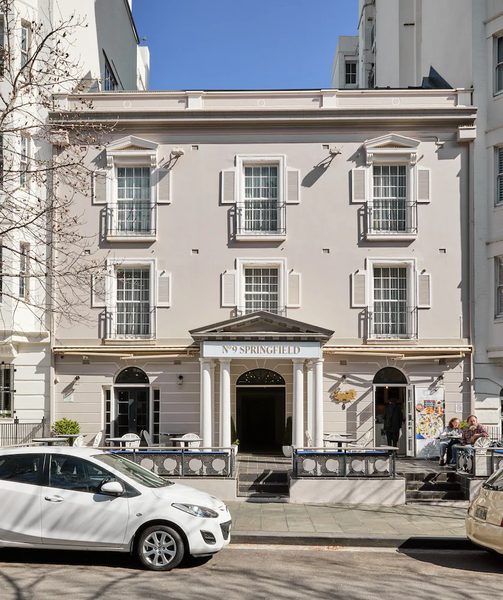 No 9 Springfield — Property