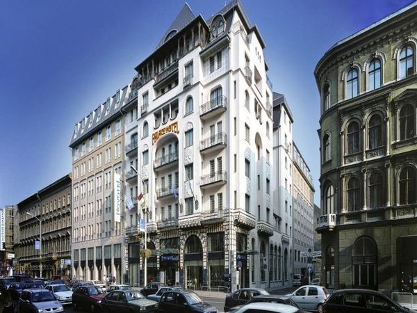 Noble Hotel — Property