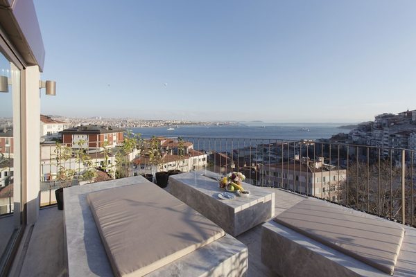 Noble22 Suites Istanbul — Property