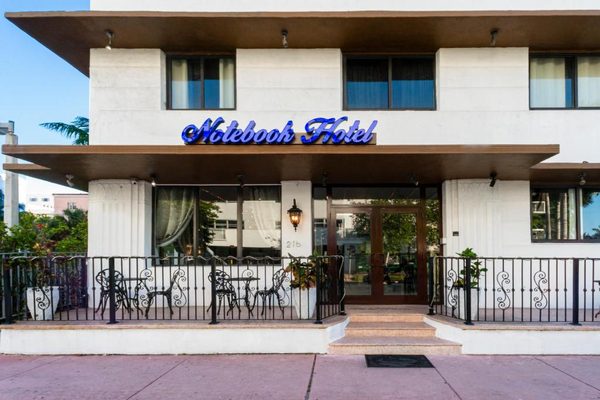 Notebook Miami Beach Miami Beach Florida — Property