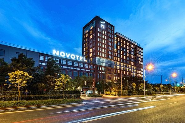 Novotel Shanghai Clover Shanghai — Property