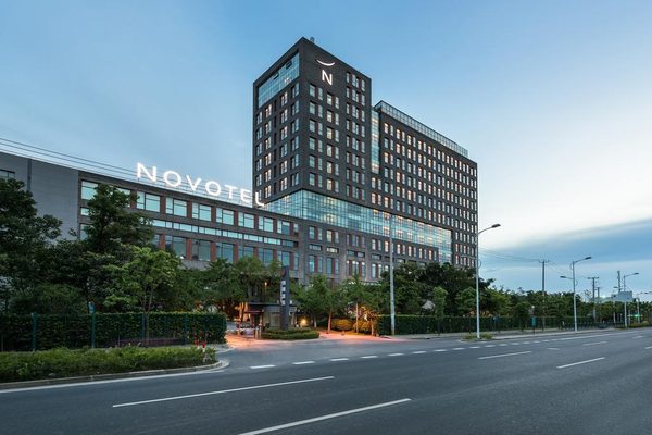 Novotel Shanghai Clover Shanghai — Property