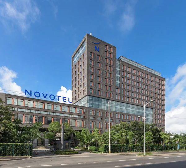 Novotel Shanghai Clover Shanghai — Property