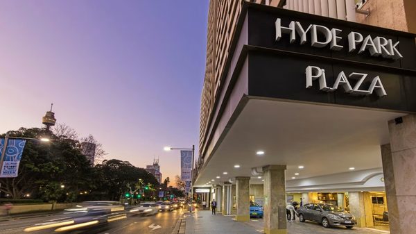 Oaks Sydney Hyde Park Suites — Property