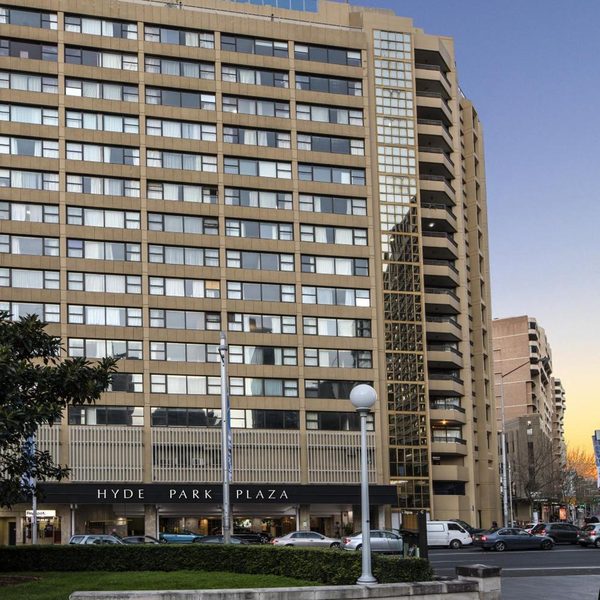Oaks Sydney Hyde Park Suites — Property