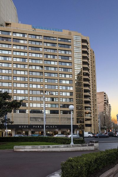 Oaks Sydney Hyde Park Suites — Property