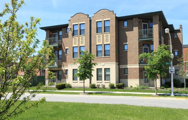 Oakwood Apartments Chicago Illinois — Property