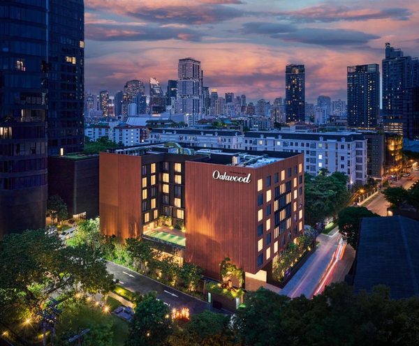 Oakwood Residence Sukhumvit 24 — Property