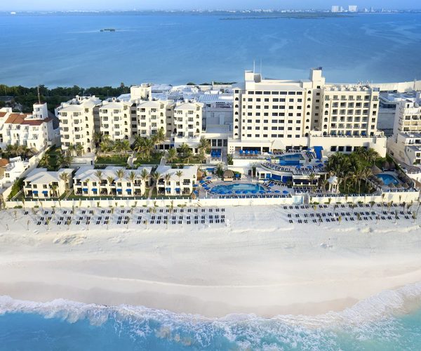Occidental Tucancun — Property