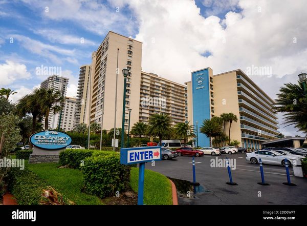 Ocean Mile Hotel — Property