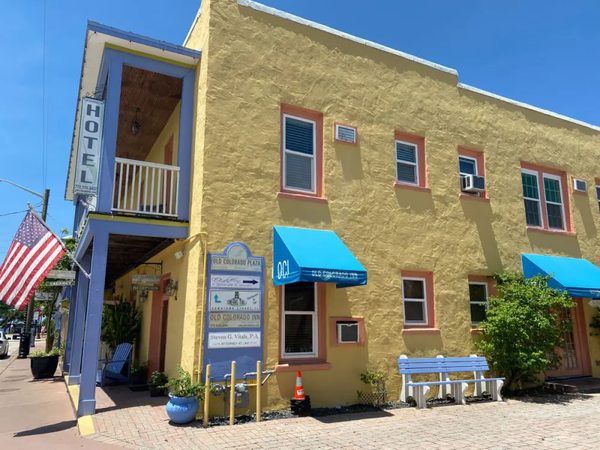 Old Colorado Inn — Property