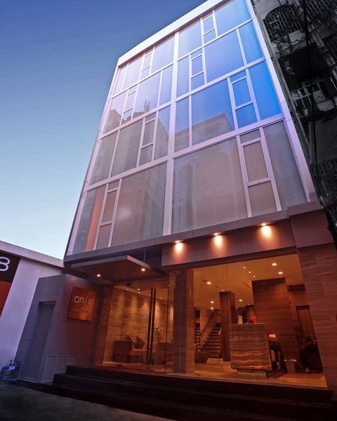 ON8 Hotel Sukhumvit Nana — Property